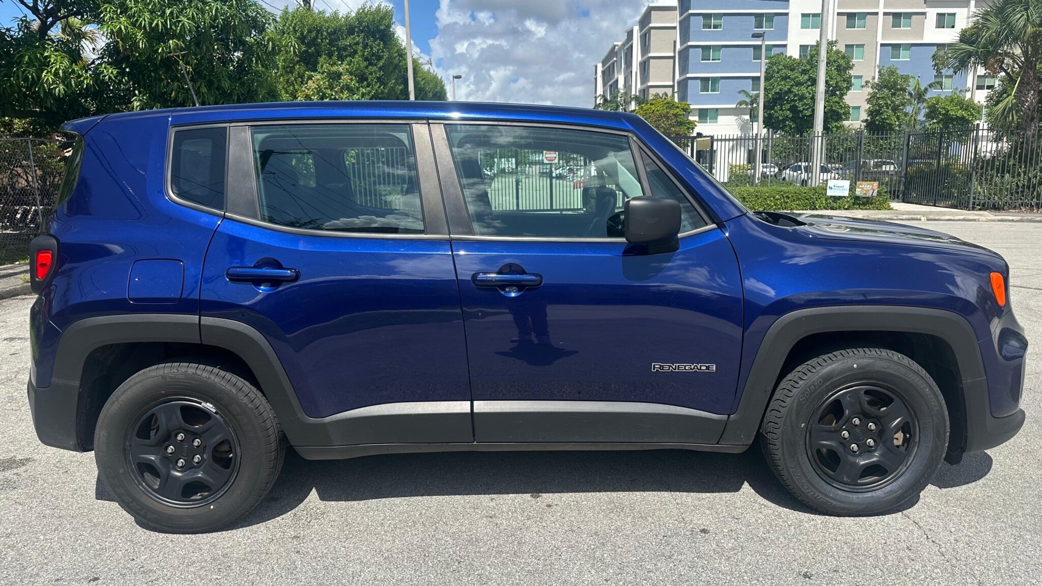 JEEP RENEGADE SPORT SUV 4D 2020