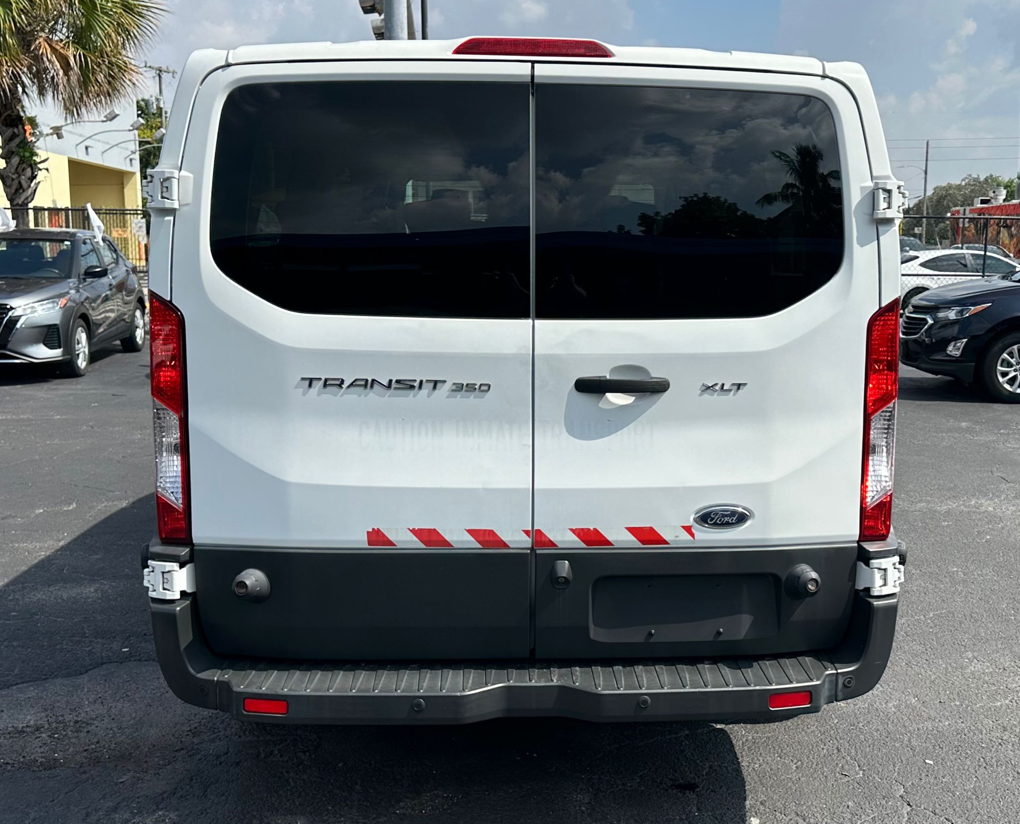 FORD TRANSIT 350 WAGON XLT W/LOW ROOF W/SLIDING SIDE DOOR VAN 3D 2017