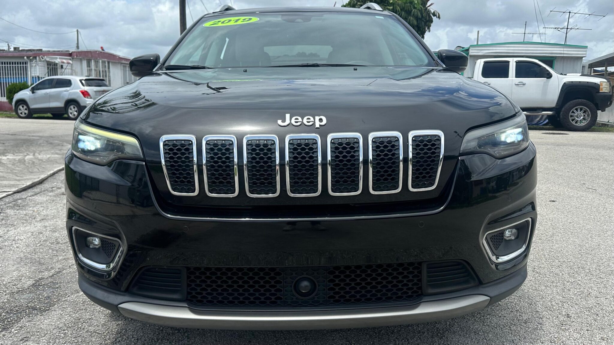 JEEP CHEROKEE LIMITED SPORT UTILITY 4D 2019