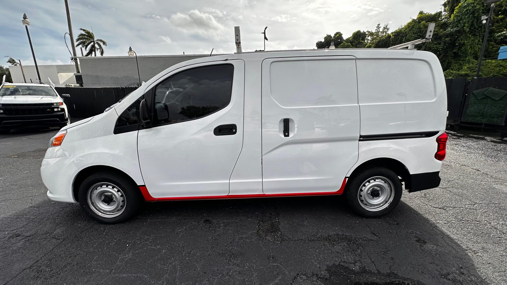 NISSAN NV200 S VAN 4D 2020