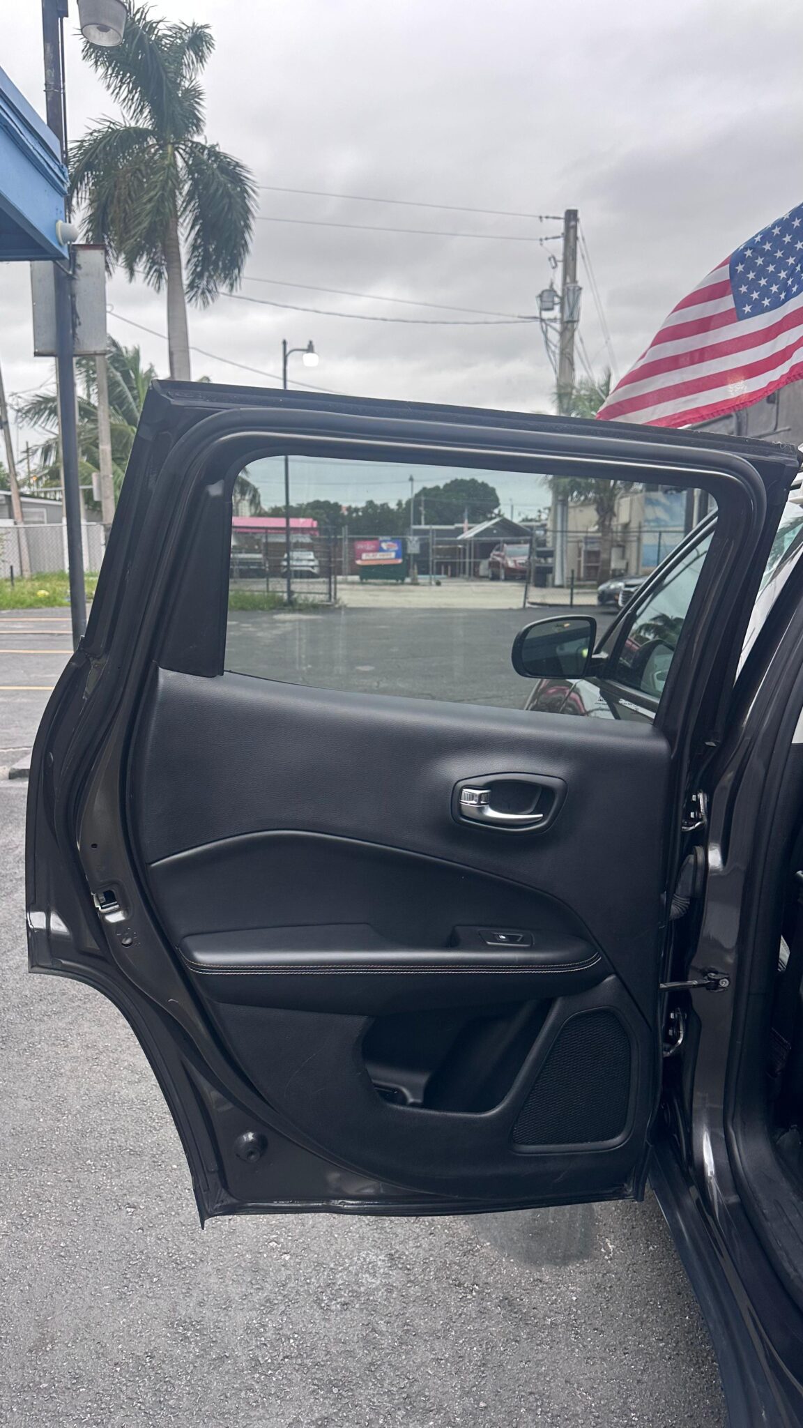 JEEP COMPASS LATITUDE SPORT UTILITY 4D 2019