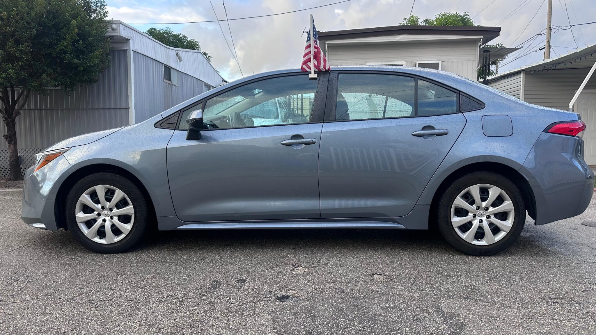 TOYOTA COROLLA LE SEDAN 4D 2021