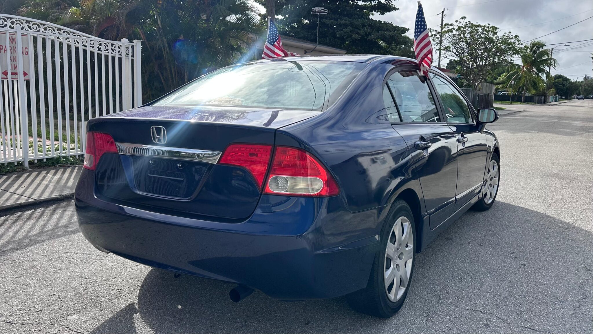 HONDA CIVIC LX SEDAN 4D 2009