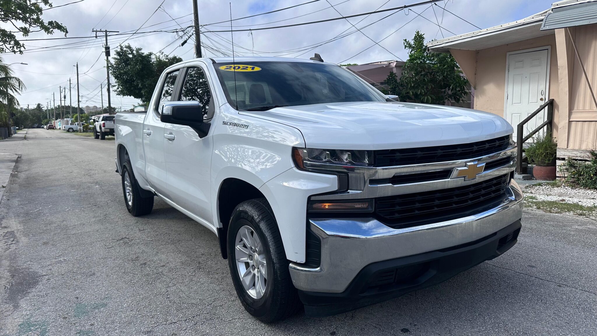 CHEVROLET SILVERADO 1500 DOUBLE CAB LT PICKUP 4D 6 1/2 ft 2021