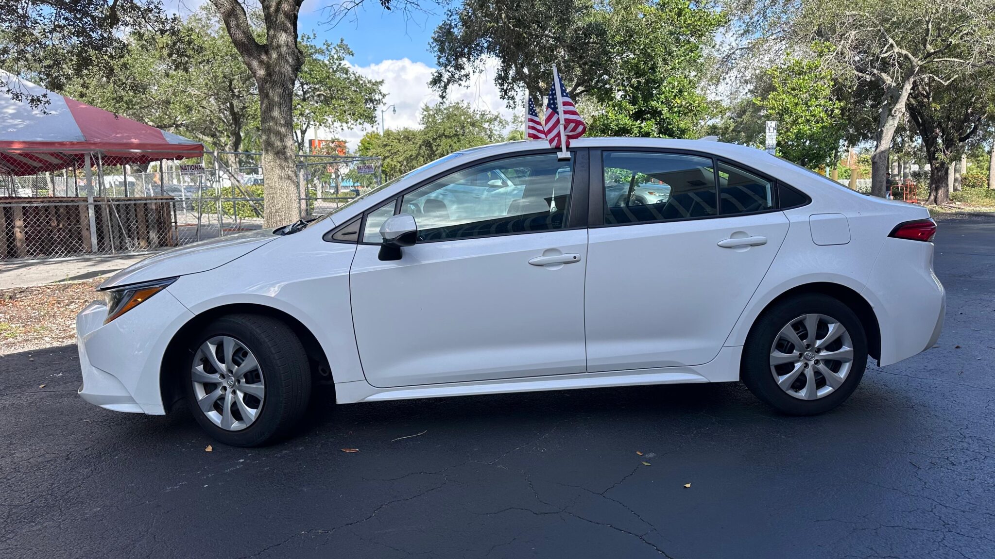 TOYOTA COROLLA LE SEDAN 4D 2020