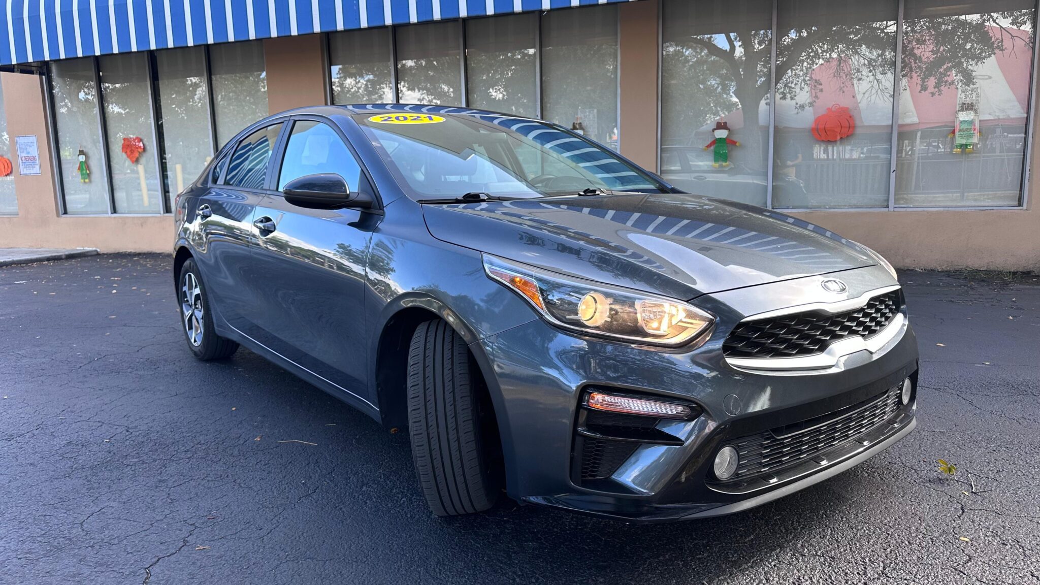 KIA FORTE LXS SEDAN 4D 2021