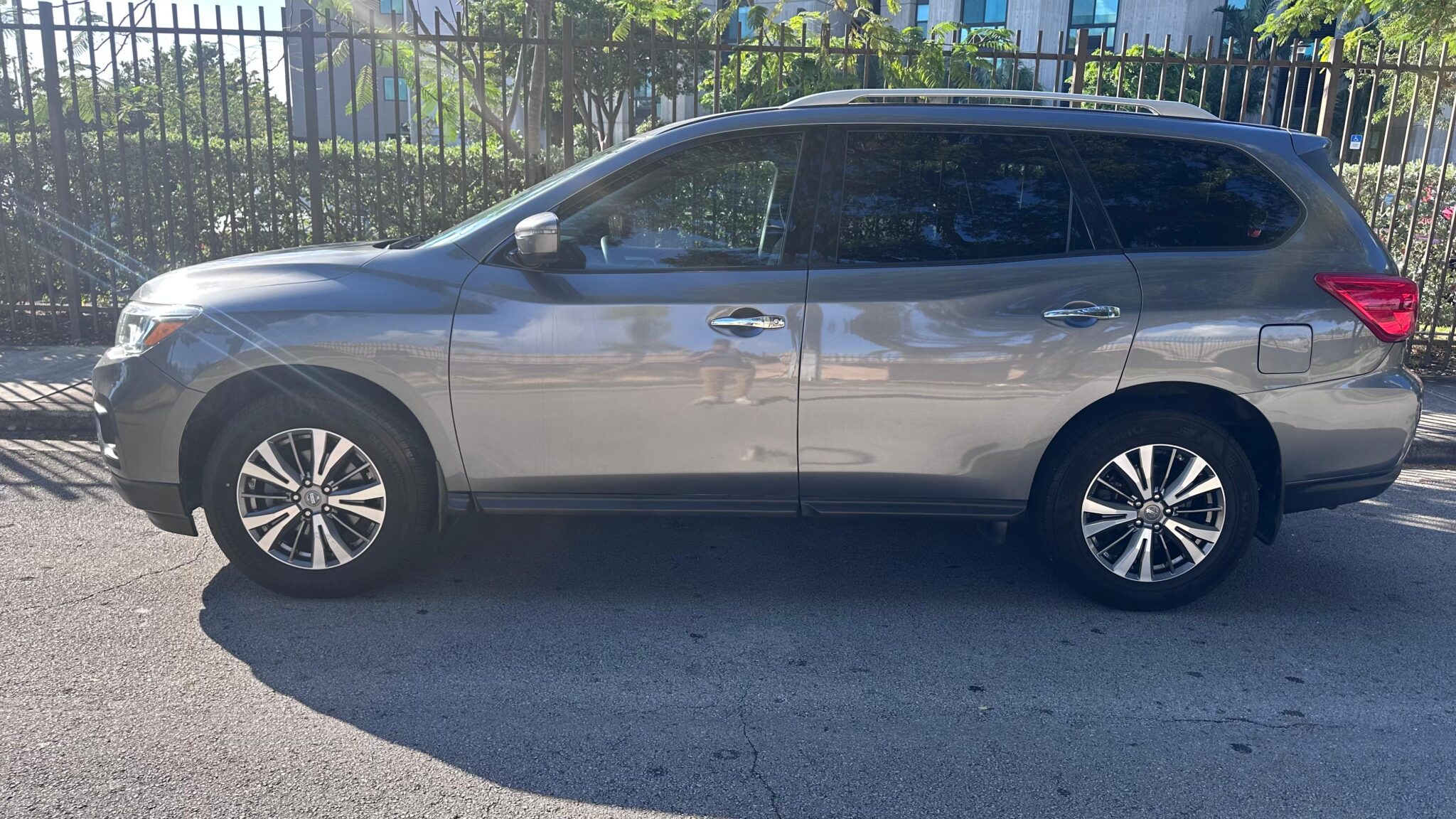 NISSAN PATHFINDER SV SPORT UTILITY 4D 2019