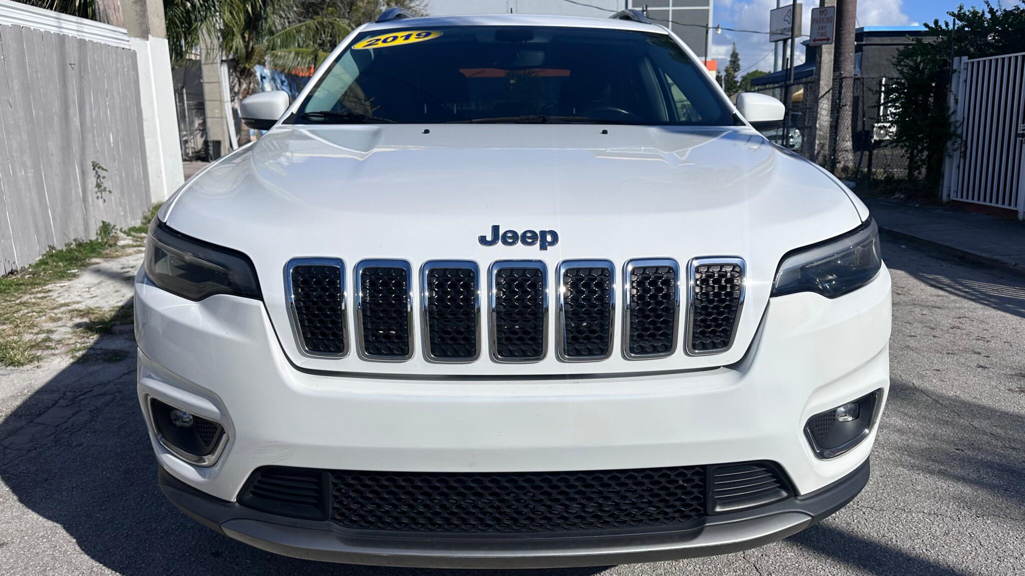 JEEP CHEROKEE LIMITED SPORT UTILITY 4D 2019