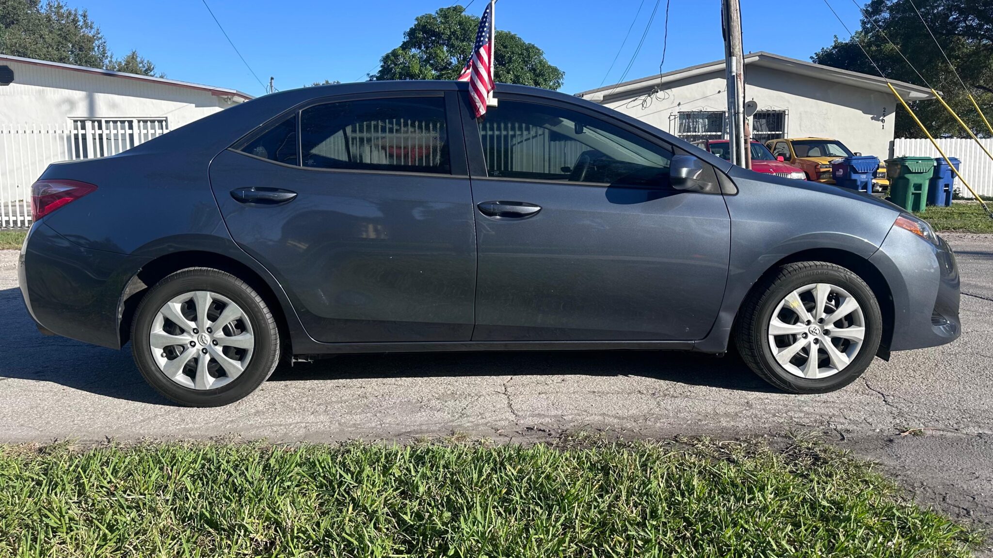 TOYOTA COROLLA LE SEDAN 4D 2018