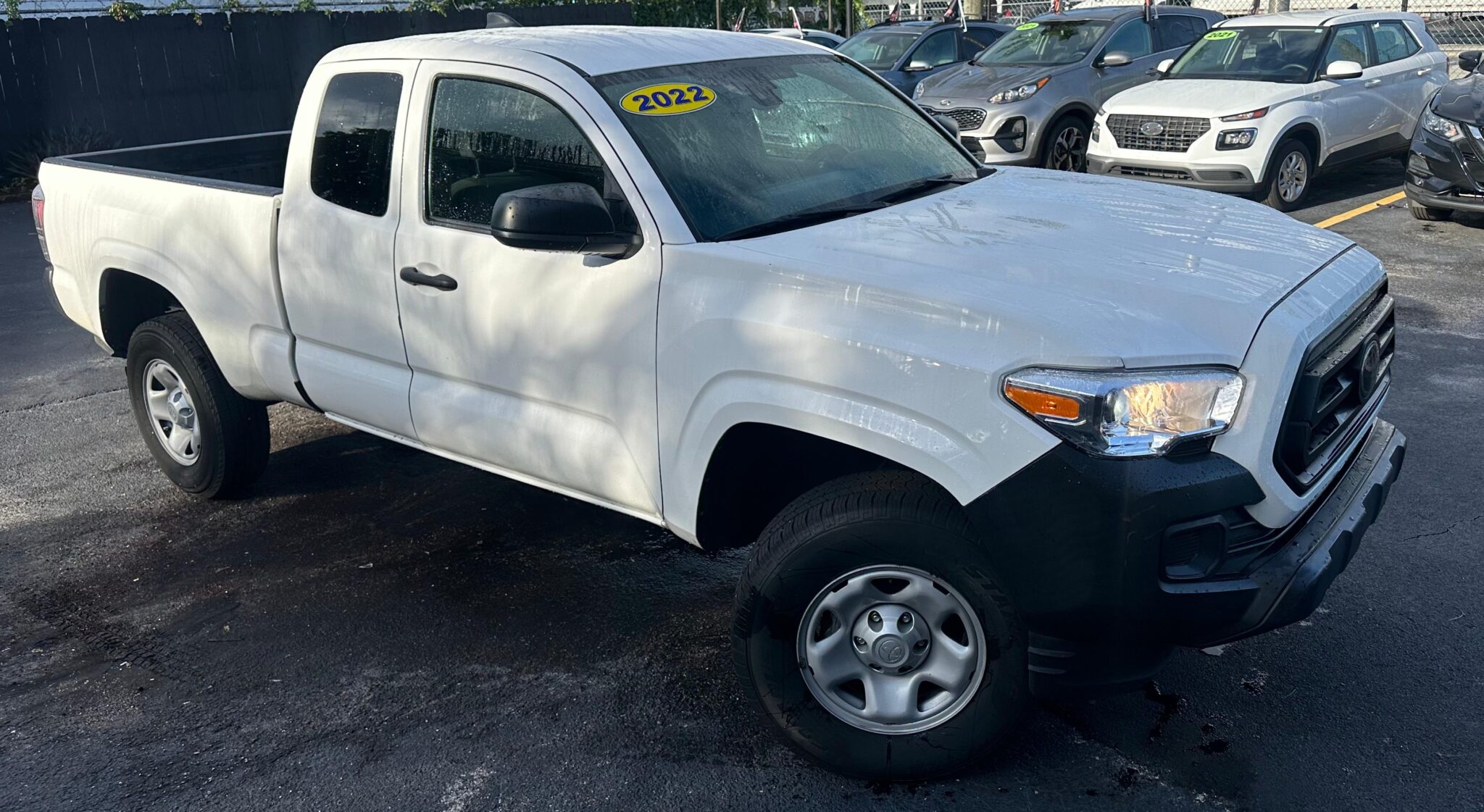 TOYOTA TACOMA ACCESS CAB SR5 PICKUP 4D 6 FT 2022