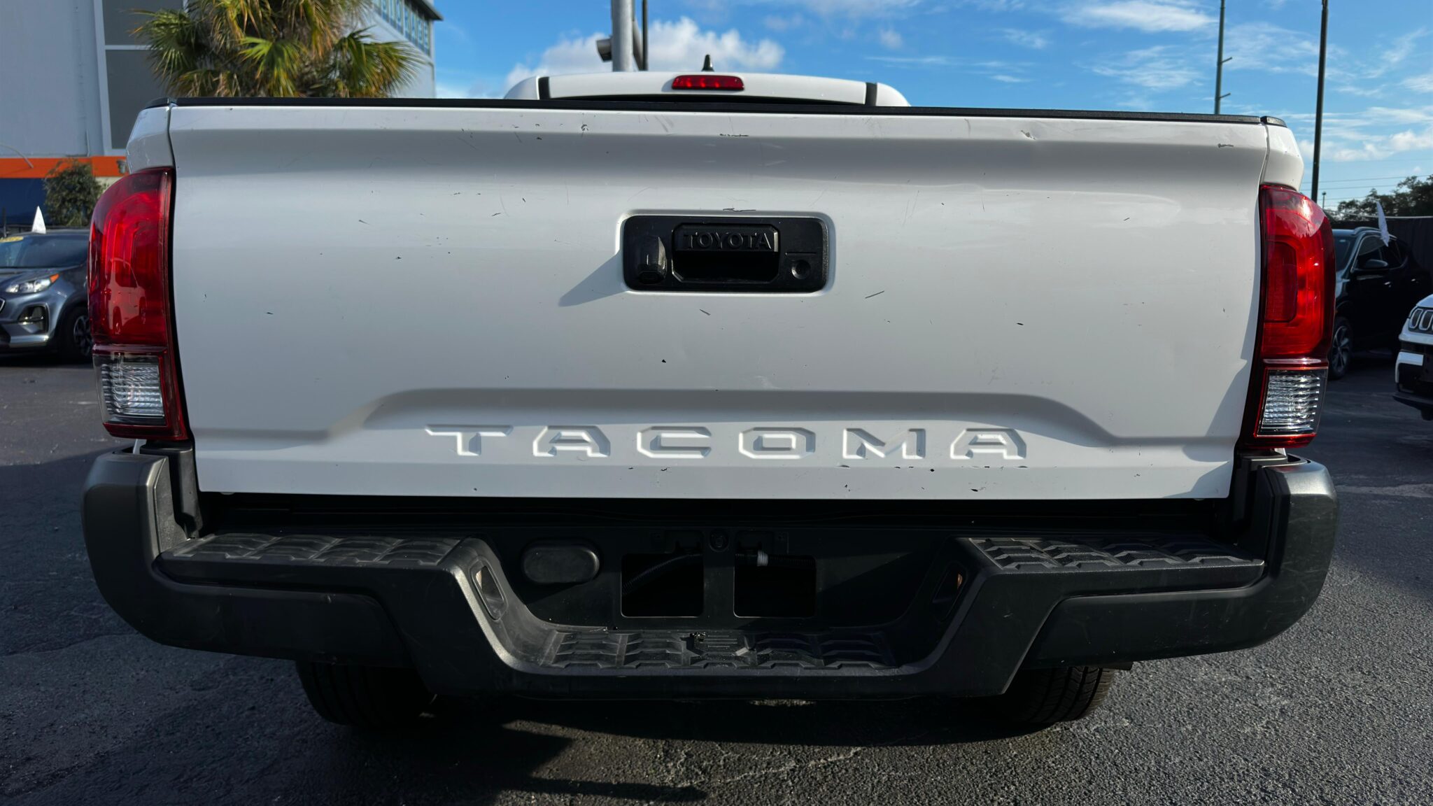 TOYOTA TACOMA ACCESS CAB SR5 PICKUP 4D 6 FT 2022