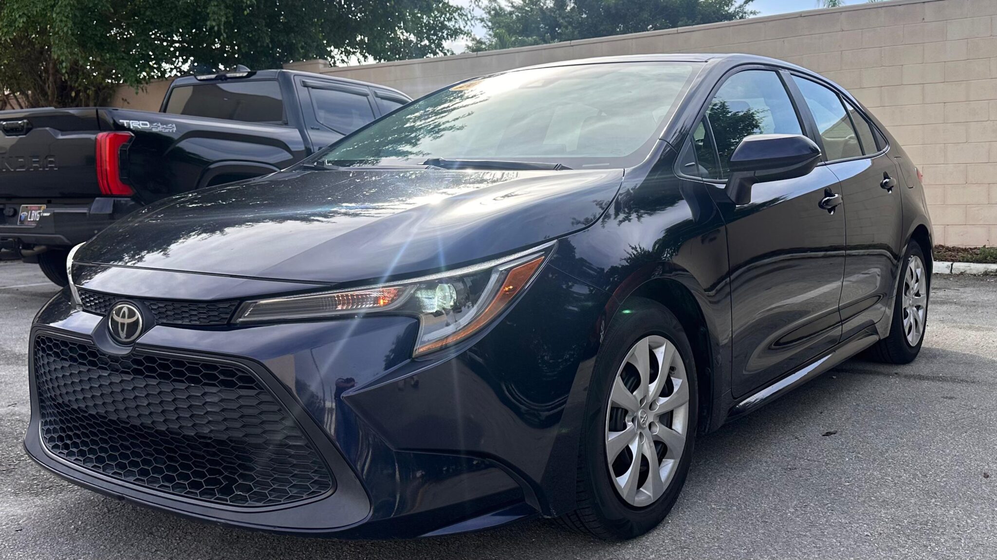 TOYOTA COROLLA LE SEDAN 4D 2020