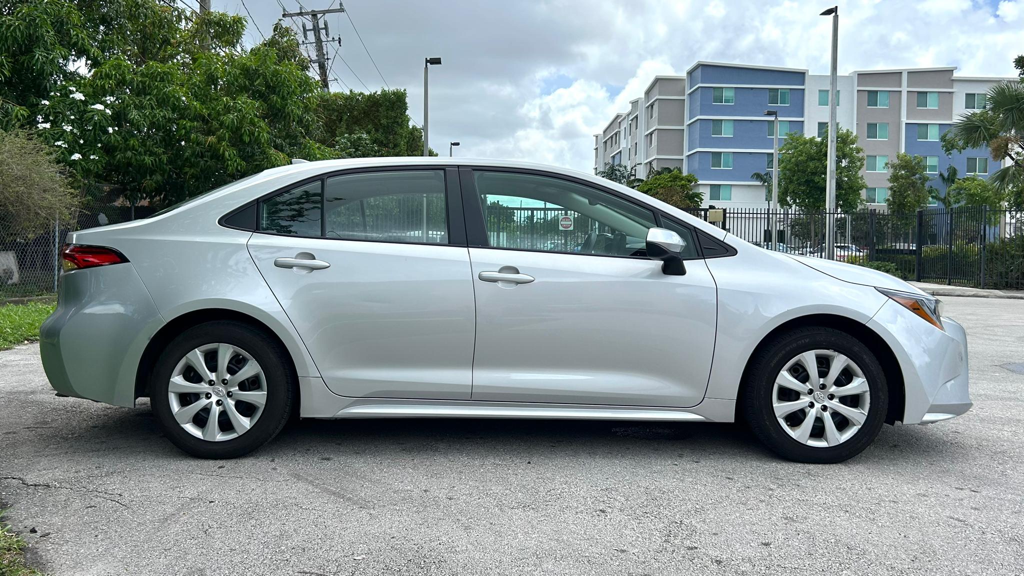 TOYOTA COROLLA LE SEDAN 4D 2022