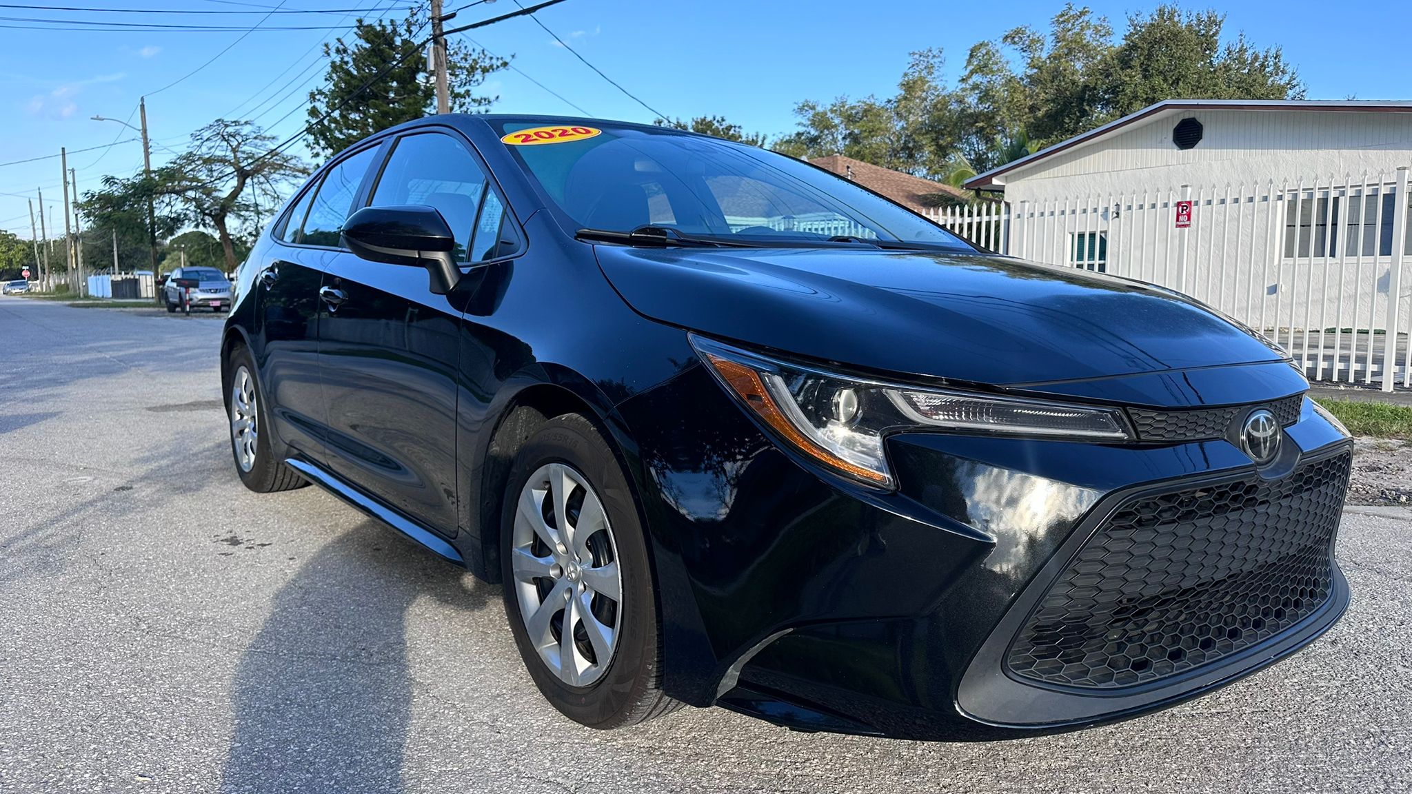 TOYOTA COROLLA LE SEDAN 4D 2020