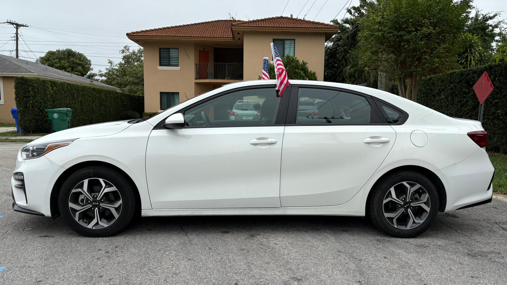 KIA FORTE LXS SEDAN 4D 2021