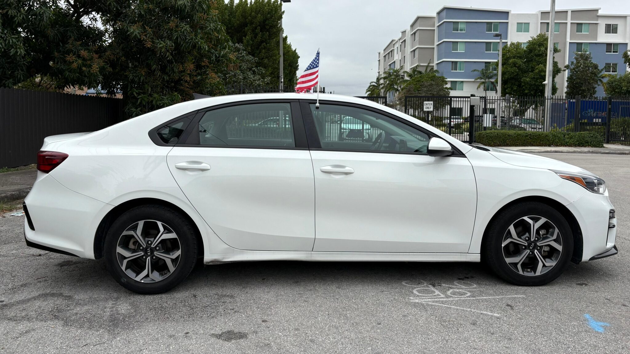 KIA FORTE LXS SEDAN 4D 2021