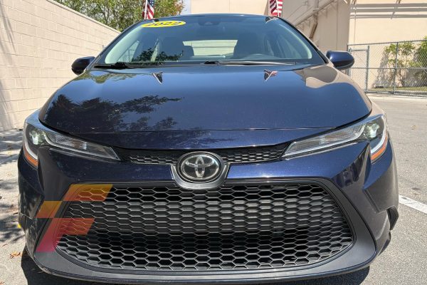 TOYOTA-COROLLA-LE-SEDAN-2022-carro-dark-blue-franco-auto-motors-used-cars-for-sale-miami