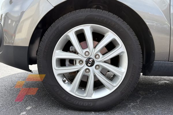 Kia-Soul-2017-Wagon-3849-rueda-franco-automotors