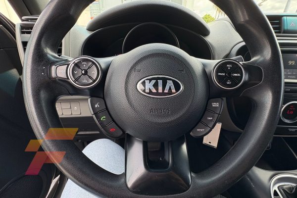 Kia-Soul-2017-Wagon-3849-volante-franco-automotors