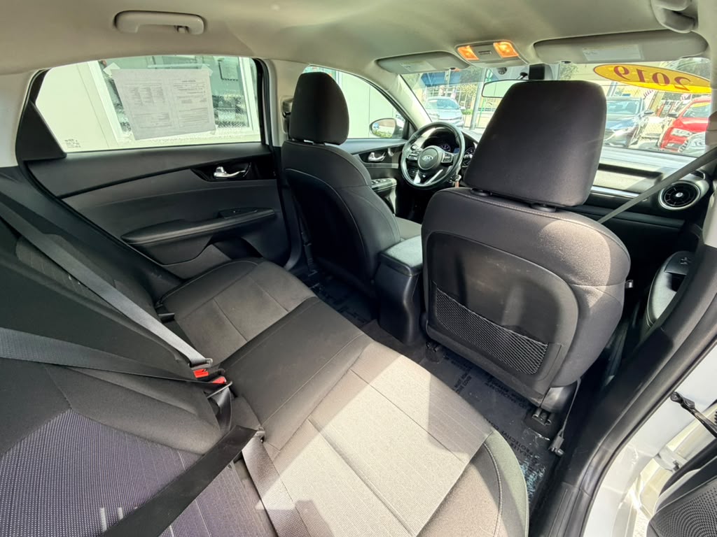 Kia Forte S Sedan 2019 (3946B) - Imagen 17