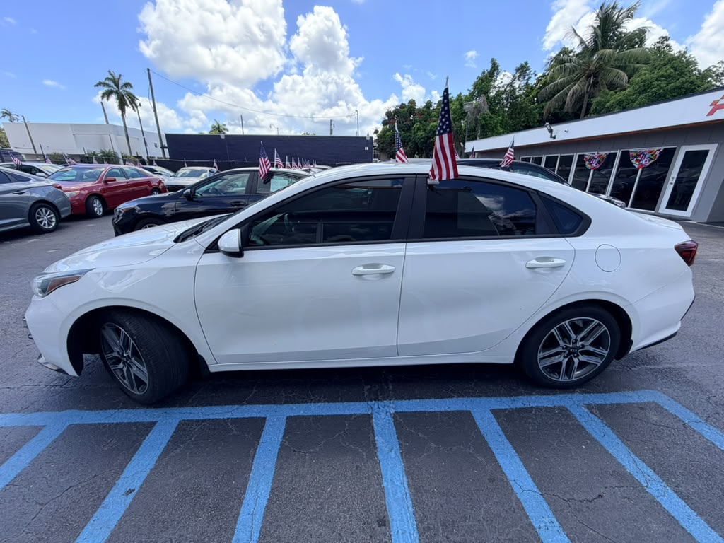 Kia Forte S Sedan 2019 (3946B) - Imagen 5
