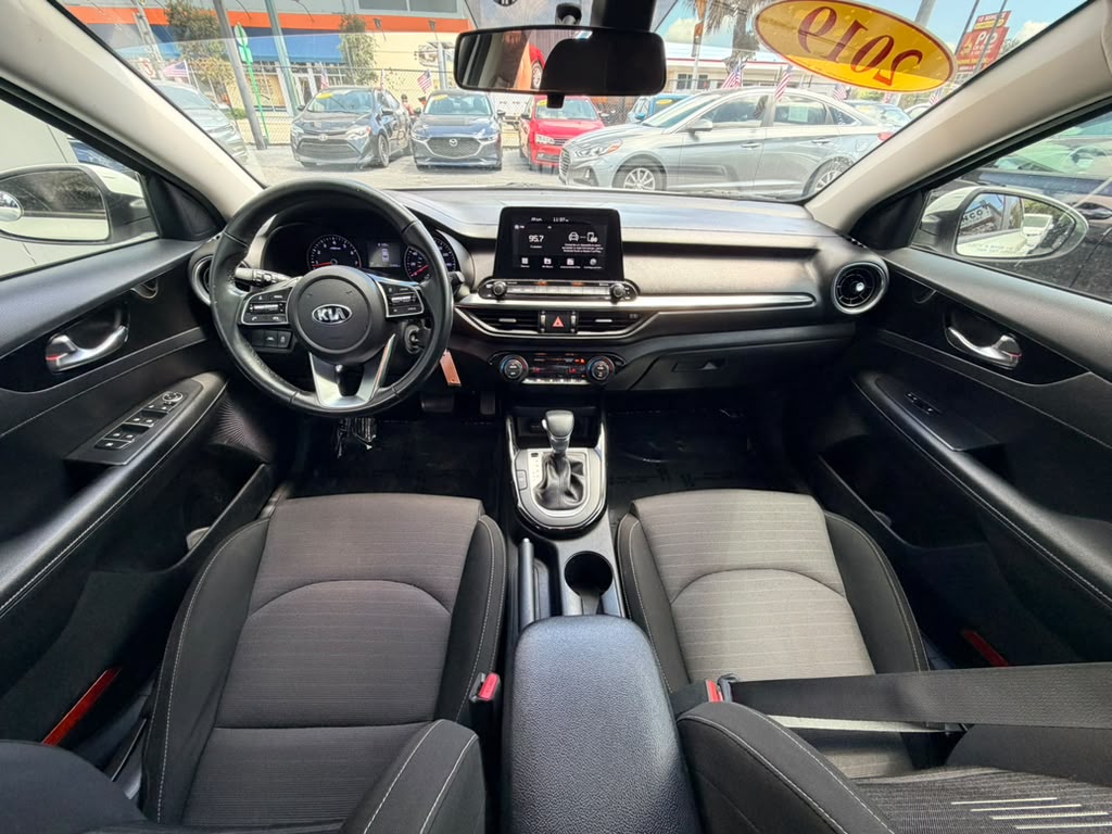 Kia Forte S Sedan 2019 (3946B) - Imagen 13