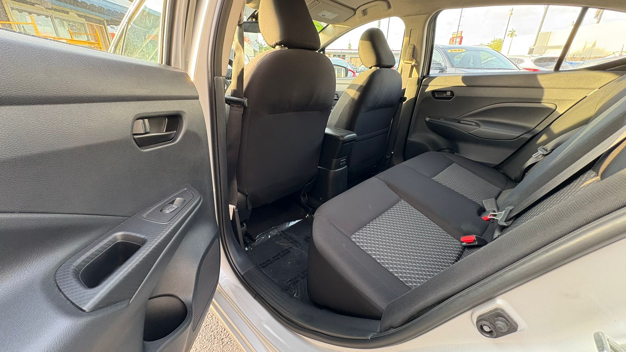 Nissan Versa 2021 (3912B) - Imagen 19