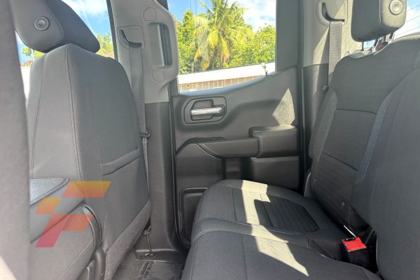 Chevrolet Silverado 1500 2021 - 3774B - back seat - franco automotors