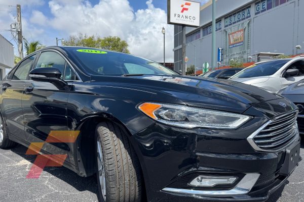 Ford Fusion SE 2017 -3957- franco automotors