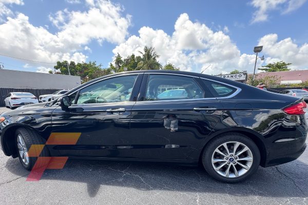 Ford Fusion SE 2017 -3957-lateral- franco automotors