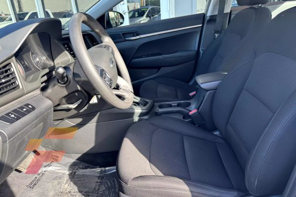 Hyundai Elantra 2020 (3936) - Imagen 8