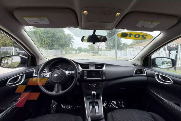 Nissan Sentra SV 2019 - 3825B - inside - franco automotors