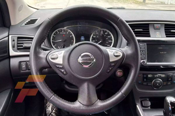 Nissan Sentra SV 2019 - 3825B - steering wheel - franco automotors
