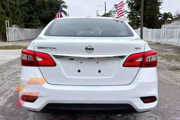 Nissan Sentra SV 2019 - 3825B - trunk - franco automotors