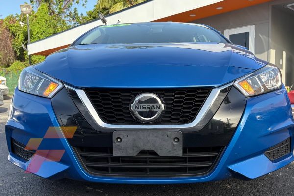 Nissan Versa SV 2022-3955-front-blue-franco-auto-motors-used-cars-for-sale-miami