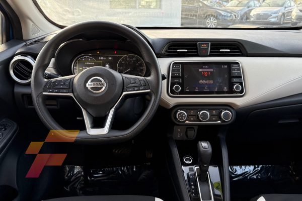 Nissan Versa SV 2022-3955-steering wheel and radio-blue-franco-auto-motors-used-cars-for-sale-miami