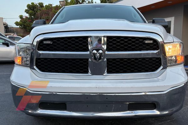 RAM 1500 Classic Quad 2021-3913B-car-Franco Automotors-Miami
