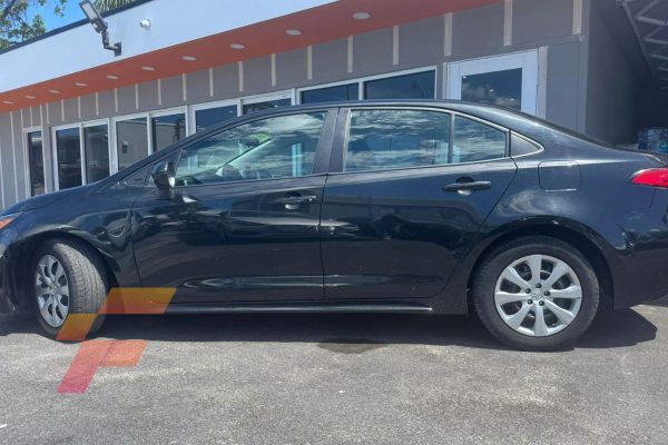 Toyota Corolla LE 2022 - 3665B - lateral - franco automotors