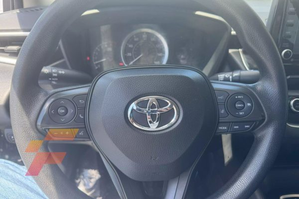 Toyota Corolla LE 2022 - 3665B - steering wheel - franco automotors