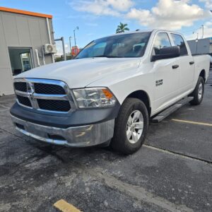 RAM 1500 Classic Quad Cab Tradesman 2018 (3959)