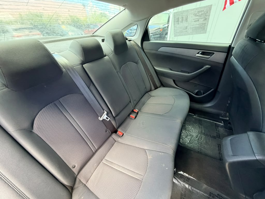 Hyundai Sonata SE 2019 (3933B) - Imagen 12