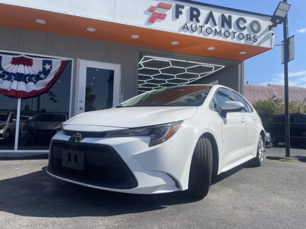 Toyota Corolla LE 2022 (3351C)
