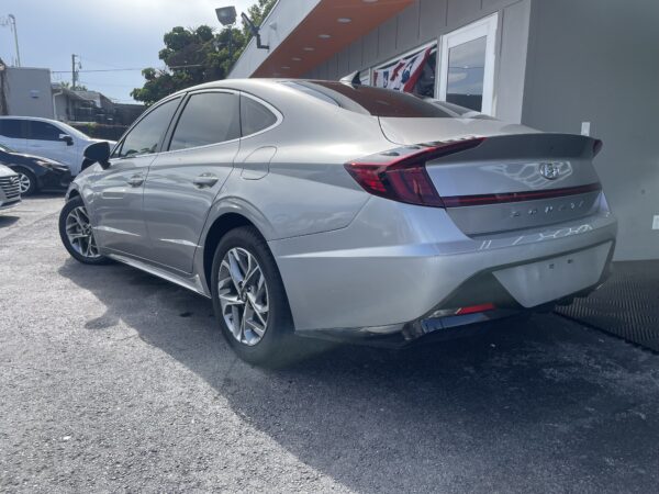 Hyundai Sonata SEL 2021 (3288E) - Imagen 6