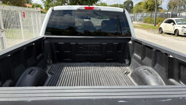 Ford F-150 Super Cab XL Pickup 2018 (3823B) - Imagen 7