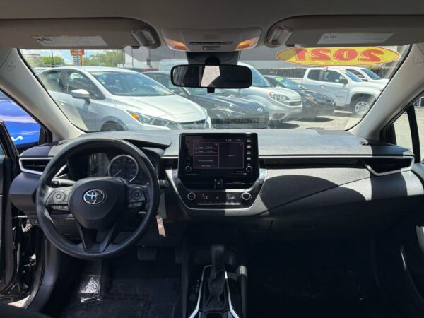 Toyota Camry SE 2022 (3589E) - Imagen 8