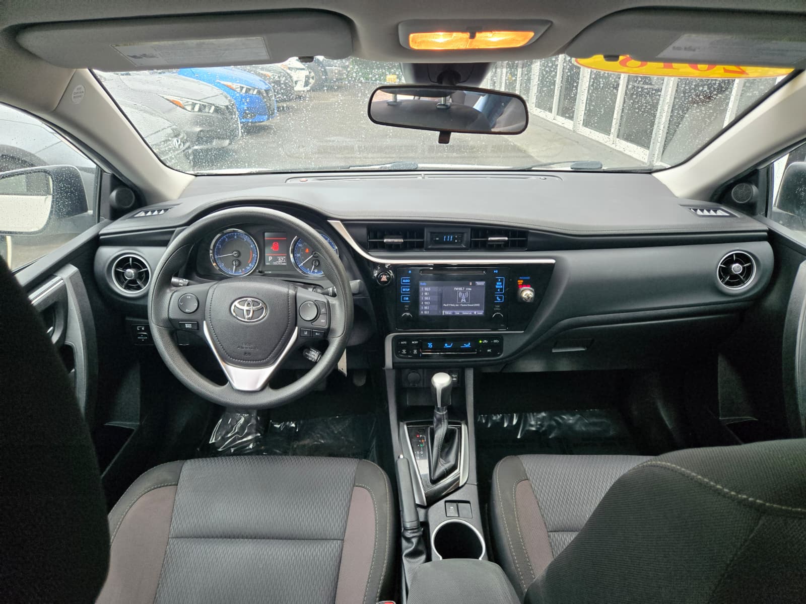 Toyota Corolla LE 2018 (4064) - Imagen 8