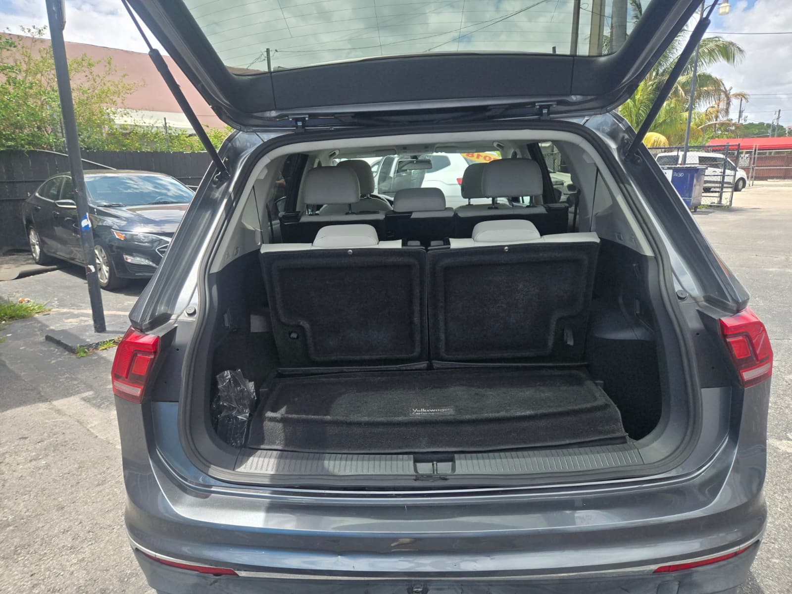 Volkswagen Tiguan SE 2018 (4085B) - Imagen 10