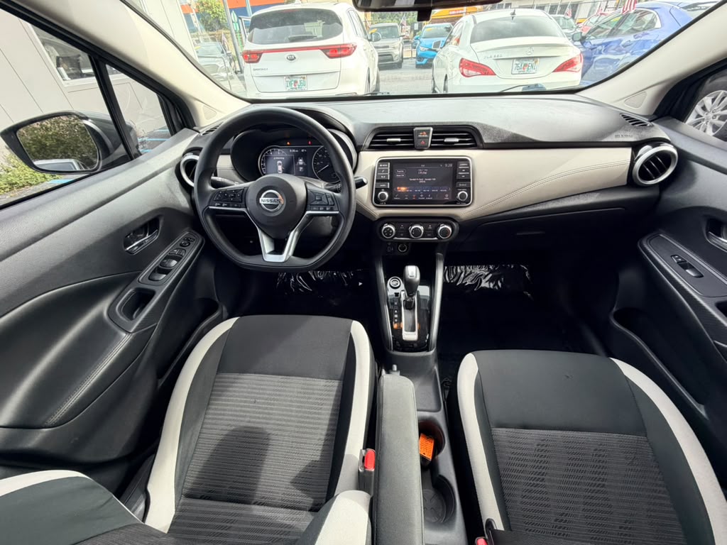 Nissan Versa SV 2020 (3711D) - Imagen 13
