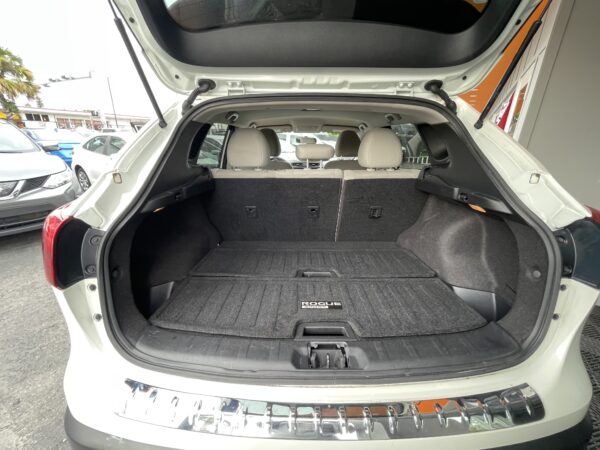 Nissan Rogue Sport SV 2018 (3981) - Imagen 10