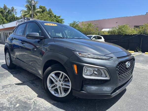 Hyundai Kona SE 2021 (3632C)
